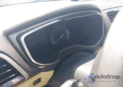 2013 Ford Fusion Se z USA, uszkodzony, nr VIN 3FA6P0HRXDR319510